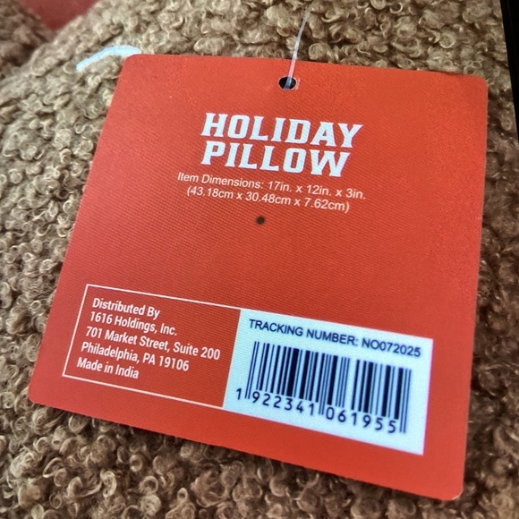 New snow Cool  Christmas  Gingerbread Girl Pillow - Picture 2 of 5